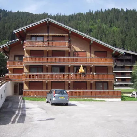 Chatel, 2 Pieces, 5 Personnes - Fr-1-200-256 * Châtel